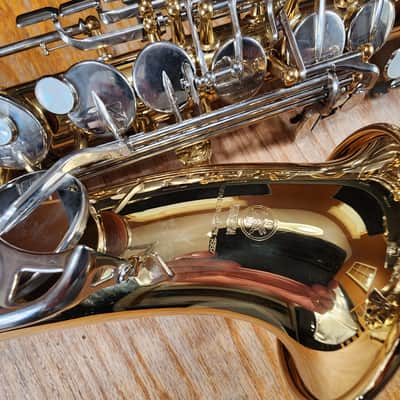 Yamaha YAS 26 ALTO SAXOPHONE MINT CONDITION image 2