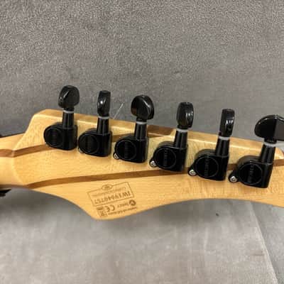Schecter Reaper-6 Diamond Series 2019 - Aurora Burst image 9