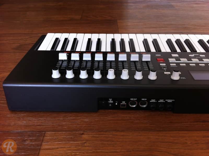Akai MPK61 2012 image 4