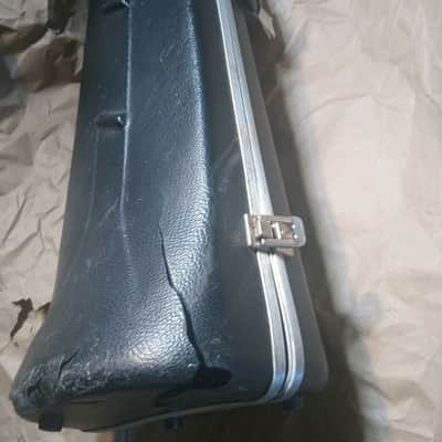 Holton Collegiate Trombone, with case and mouthpiece, USA. Acceptable condition image 3