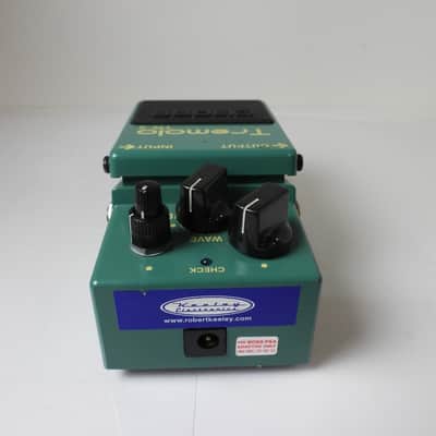 Boss TR-2 Tremolo Guitar Effects Pedal w/Keeley Mod Modded Modified Free USA S&H image 2
