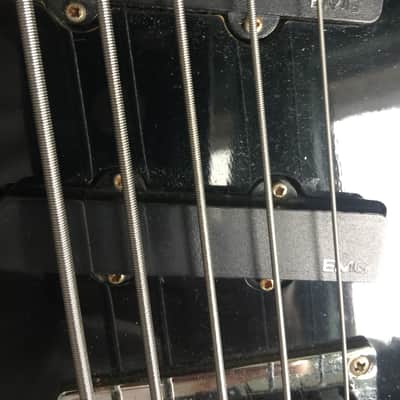 Washburn 5 string Force ABT with EMG pickups 1990 Black image 2