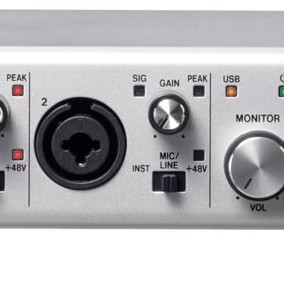 TASCAM Series 102i USB Audio Interface 2022 Silver image 1