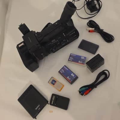 Sony NXCAM. model HXR-NX5P image 2