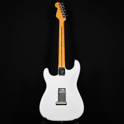 Fender Eric Johnson Stratocaster w/ Maple Fingerboard- White Blonde (EJ24256) image 5