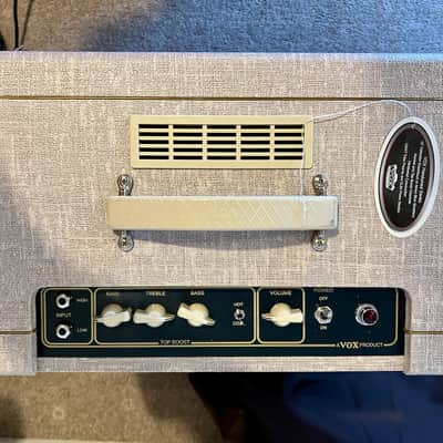 Vox VOX AC4HW1 Hand-Wired 4-Watt Tube Guitar Combo Amp 2016 - Fawn vinyl and Brown Diamond image 21