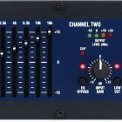 dbx 1215 Dual 15-band Graphic Equalizer (1215d2) image 1