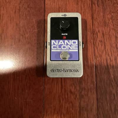 Electro-Harmonix Nano Clone Analog Chorus Hand Painted image 7