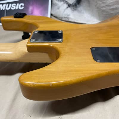 Guild USA SB-602 SB602 Pilot Bass 4-String with Case 1987 Natural image 22
