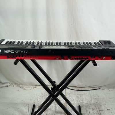 Akai MPC Key 61 Standalone Workstation Synthesizer - Black image 15