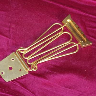 Gibson® Byrdland Tailpiece Gold light aged image 4