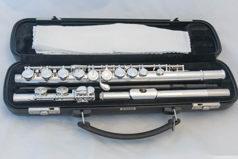 Yamaha YFL-200AD II Advantage Flute *Cleaned & Serviced *Ready to play image 1