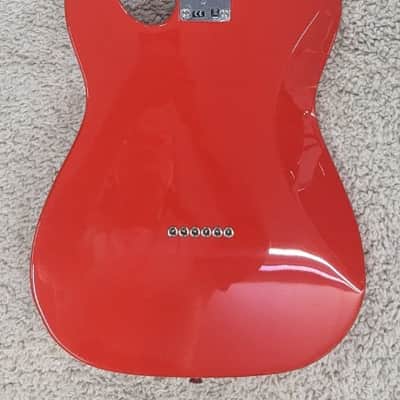 Mint Fender Player II Telecaster HH Elec guitar, Maple Fingerboard, Coral Red - MIM image 2