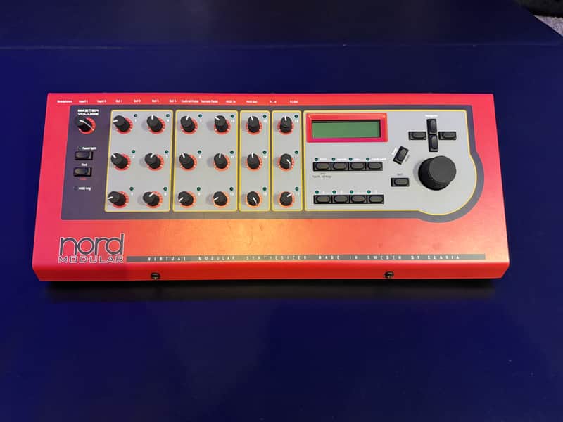 Nord Modular Rack Desktop / Rackmount Virtual Synthesizer 1997 - 2003 - Red