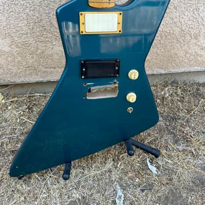 Scott Samick Explorer style - Blue image 2