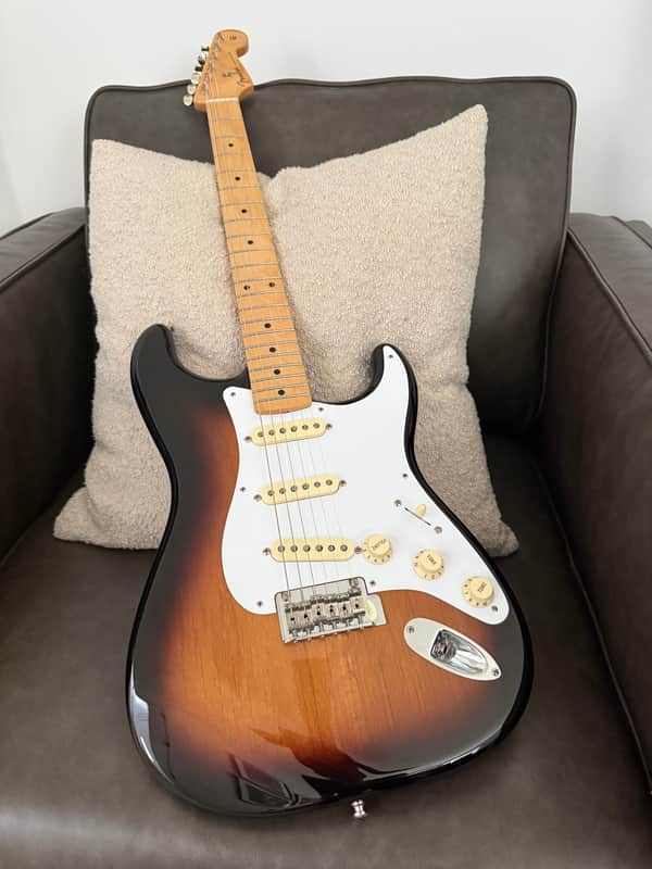 Fender Classic Player Stratocaster