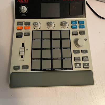 Akai MPC Sample 2025 - present - Gray image 9