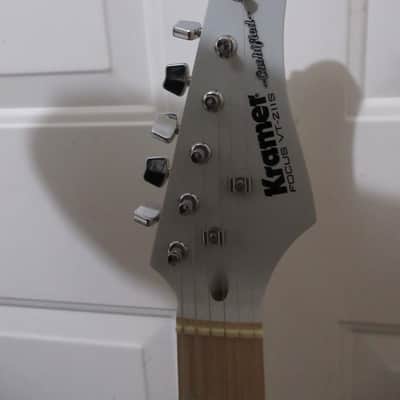 ~Cashified~ Kramer Strat-Style Pewter Rock 'n' Roller: image 5