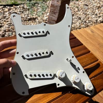 MJT Relic Strat Pickguard w Mojotone Premium Historic Wiring Harmess & Fender Vintage Style Pickups image 10