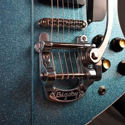 2023 Kauer Banshee Baritone Sky Blue Flake w/ Bigsby image 2