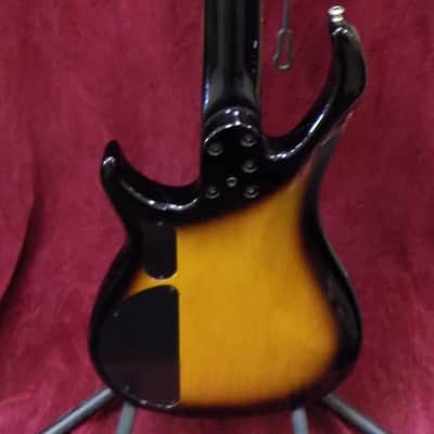 Peavey GV G5 USA 5 String Graphite Modulus Neck image 4