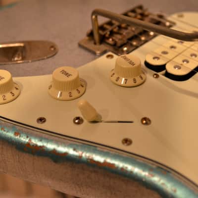 American Fender Stratocaster Silver Sparkle Heavy Relic Custom Shop Texas Specials HSS image 10