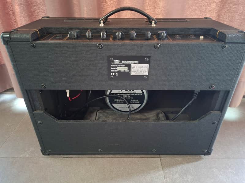 Vox AC15CC1 Custom Classic 15-Watt 1x12" Guitar Combo 2006 - 2010 - Black image 1
