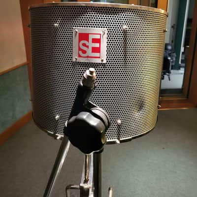 Share SE Electronics | The Reflexion Filter Pro | Portable Vocal Booth image 6