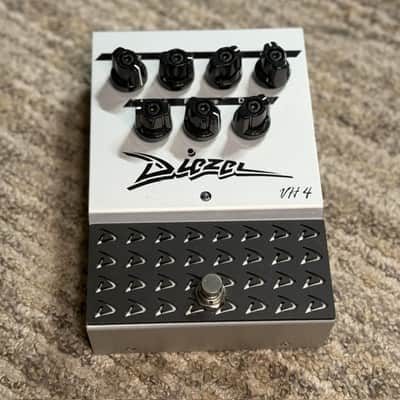 Diezel VH4 Distortion Pedal 2010s White image 2