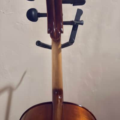 Krutz 430 4/4 2023 - Seasoned spruce top, seasoned maple back and ribs, ebony fittings, and a shaded oil varnish image 13