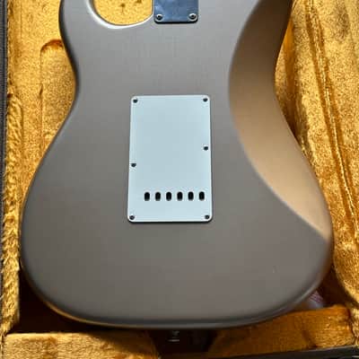 2014 Fender Custom Shop 1964 Stratocaster Shoreline Gold Flamed Maple Neck Closet Classic image 11