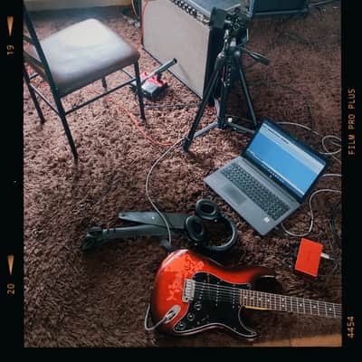 Fender '65 Twin Reverb Reissue 85-Watt 2x12" Guitar Combo 1991 - Present - Black image 4