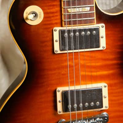 Gibson Les Paul Standard Tobacco Sunburst Electric Guitar 2009 Pre-Owned image 5