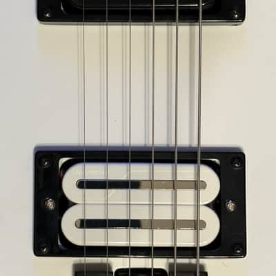 Charvel Joe Duplantier Signature Pro-Mod San Dimas Style 2 HH 2017 - Present Satin White image 8