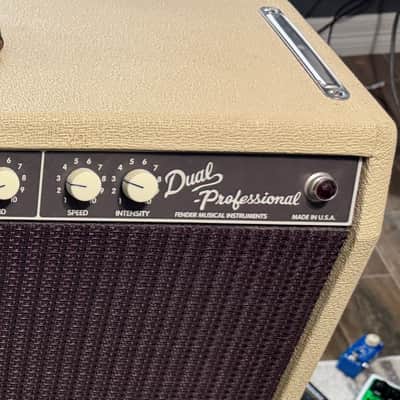 Fender Dual Professional 100-Watt 2x12" Guitar Combo 1995 - 2002 - Blonde image 12