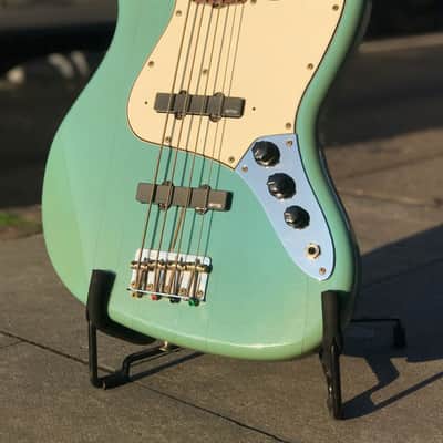 Squier JV Jazz Seafoam Green image 1