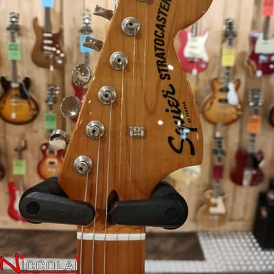 Squier Classic Vibe 70S STRATOCASTER HSS Maple Fingerboard, Black image 5