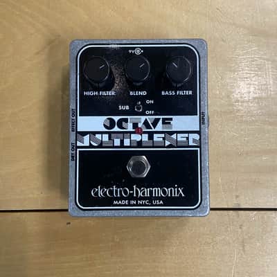 Electro-Harmonix Octave Multiplexer Analog Sub-Octave Generator (XO) 2007 - 2021 - Silver / Black image 2