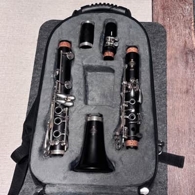 Buffet Crampon E12F Intermediate Bb Clarinet - Black image 2