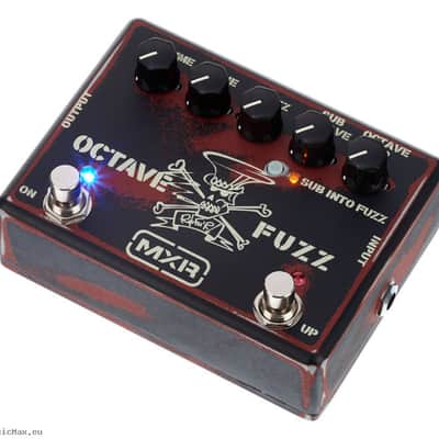 MXR SF01 SLASH Octave Fuzz Guitar Effect Pedal image 5