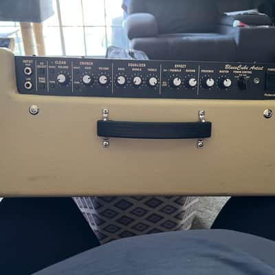 Roland Blues Cube Artist 2-Channel 80-Watt 1x12" Guitar Combo 2015 - Present - Tweed image 2
