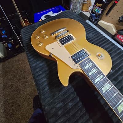 2008 Gibson Les Paul Classic 1990 - 2008 - Bullion Gold image 9