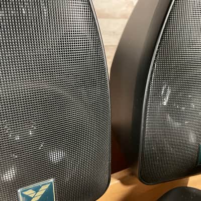Yorkville Coliseum C100 Wall-Mount Speaker Set - 4x image 5