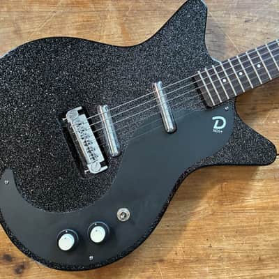 Danelectro Blackout 59M NOS+ 2022 - Present - Black Metalflake image 1