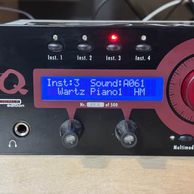 Waldorf Micro Q Phoenix Edition 2008 - Black and Red