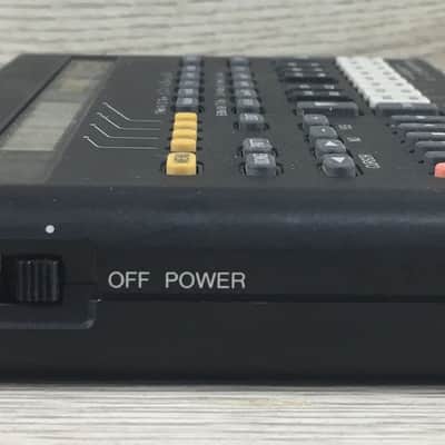 Yamaha QY10 image 9