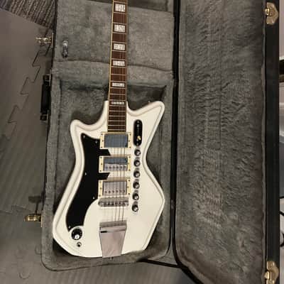 Eastwood Airline ‘59 3P DLX 2007 left Handed  w/hard case - Alpine white image 1
