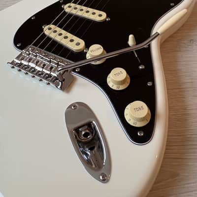 Fender American Performer Stratocaster 2022 - Arctic White image 3