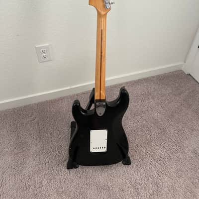 Fender Stratocaster with 3-Bolt Neck, Maple Fretboard 1971 - 1977 - Black image 7