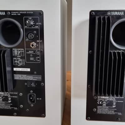 Yamaha HS8 8" Powered Studio Monitor (Pair) 2015 - Present - White image 13